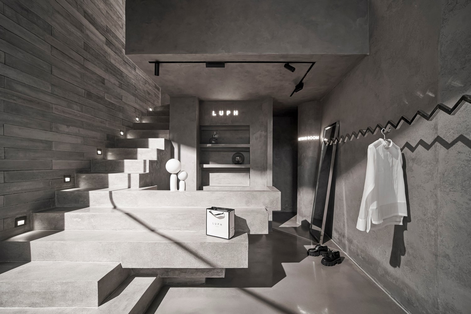 LUPH 商店由 Limdim House Studio 设计