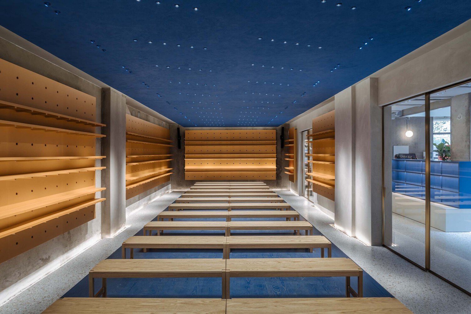 LVWA 书店由 Studio YUDA + Studio NOR 设计