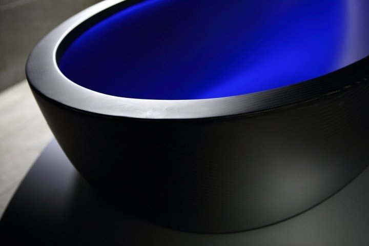 Charles Wan 设计的 La Baignoire 独立浴缸 / Alvarae Design Studio