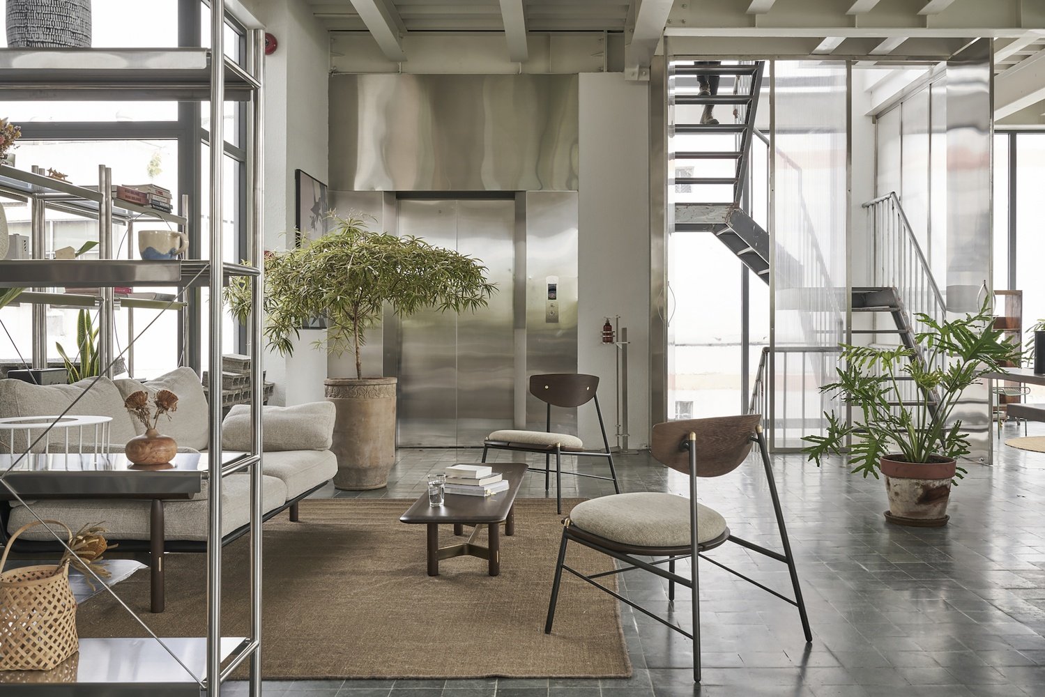 西贡实验室办公室