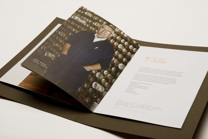 Brandcentral 的标签技术促销包，爱尔兰都柏林