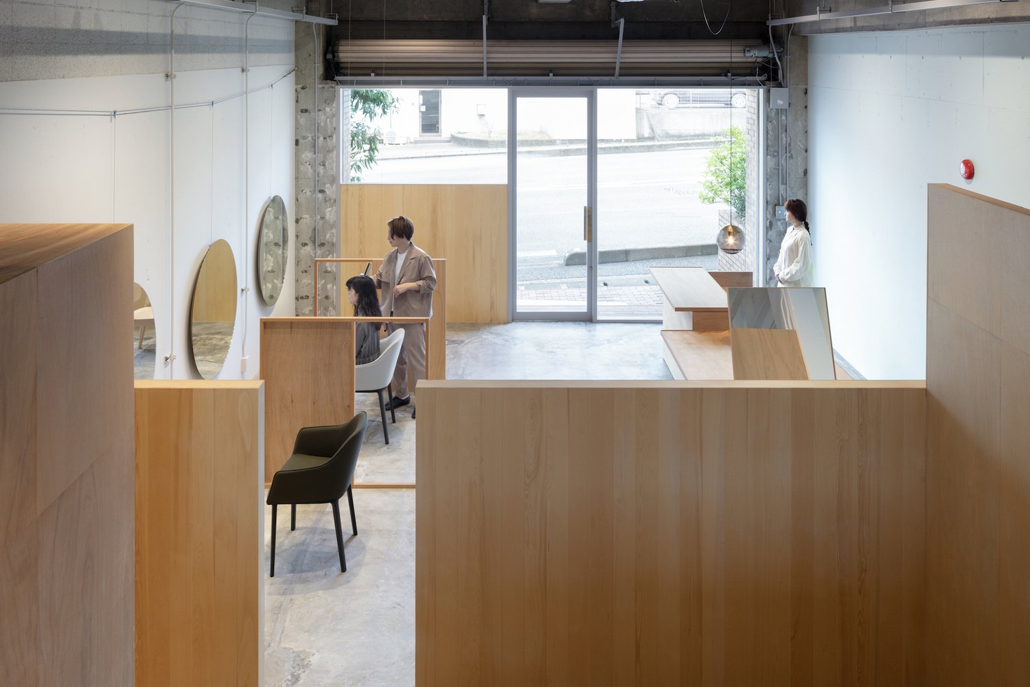 SIDES CORE 的笑声美发沙龙 SIDES CORE 的笑声美发沙龙