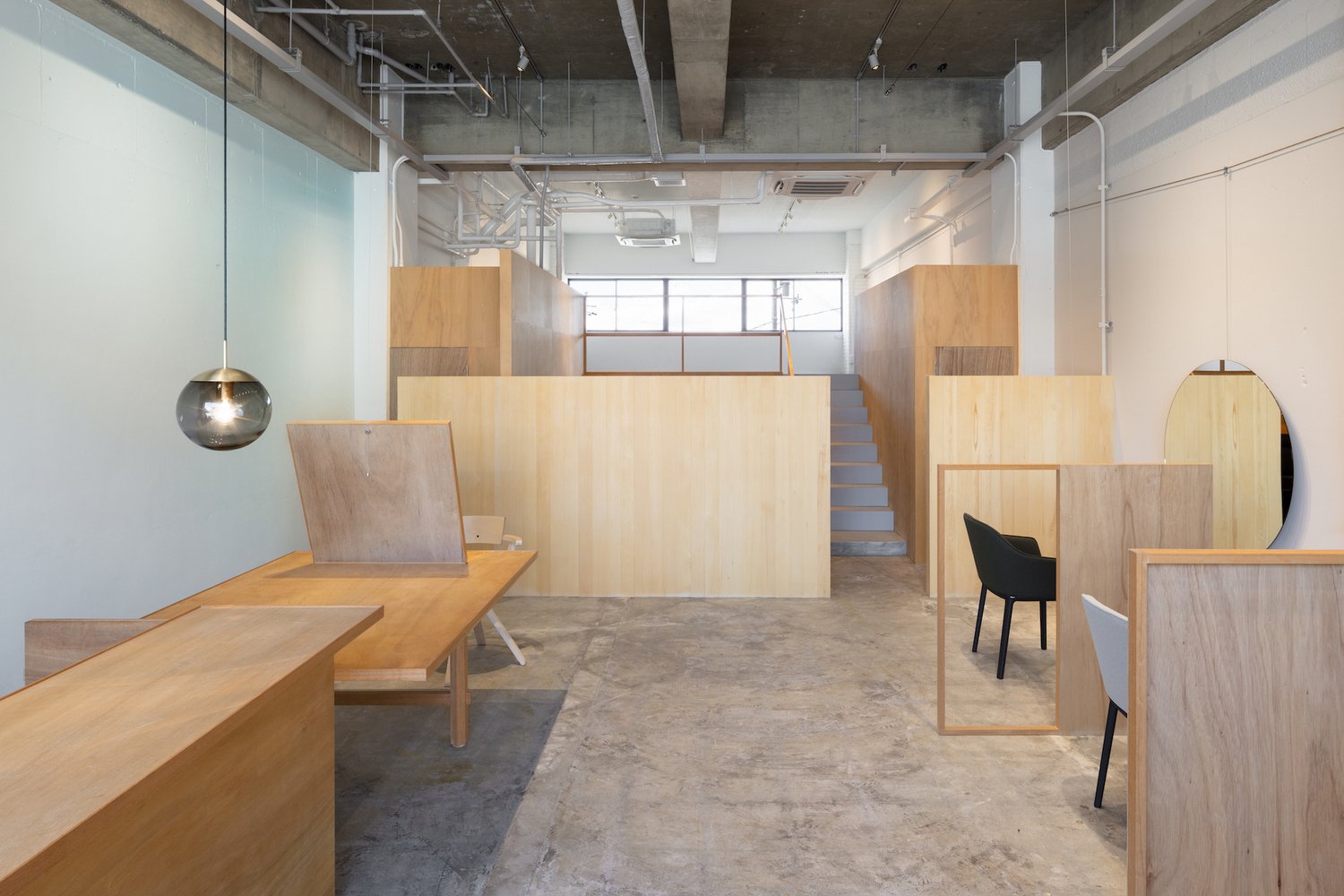 SIDES CORE 的笑声美发沙龙 SIDES CORE 的笑声美发沙龙