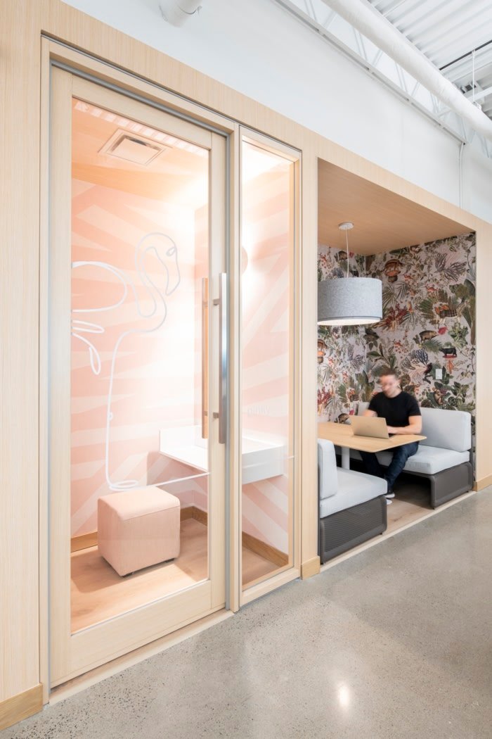 Laurentide Controls 办公室 Métaphore 设计 Laurentide Controls 办公室 Métaphore 设计