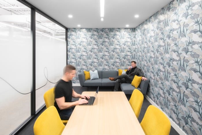 Laurentide Controls 办公室 Métaphore 设计 Laurentide Controls 办公室 Métaphore 设计