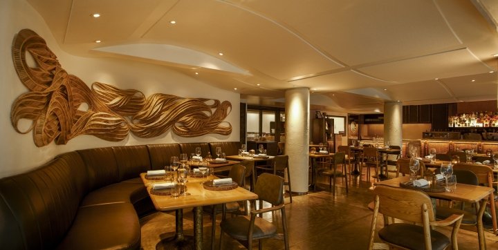 Ledu 酒吧和餐厅，由派对 / 空间 / 设计设计，曼谷 – 泰国