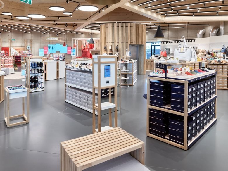 Legero United Outlet by umdasch