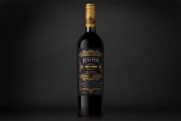 Lejanamente Juntos 设计葡萄酒