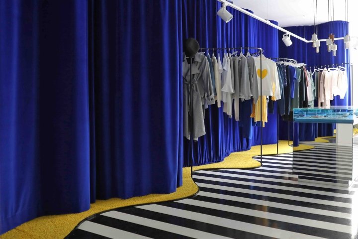 Lemonade Studio 店，由 ALPHA RKD & LOVA 设计，德国慕尼黑