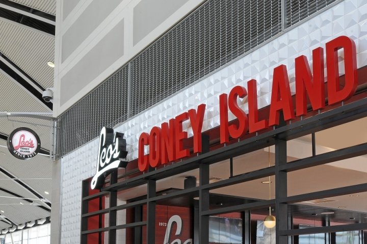 Leo 的康尼岛，H2G 工作室，罗穆卢斯 – 密歇根州