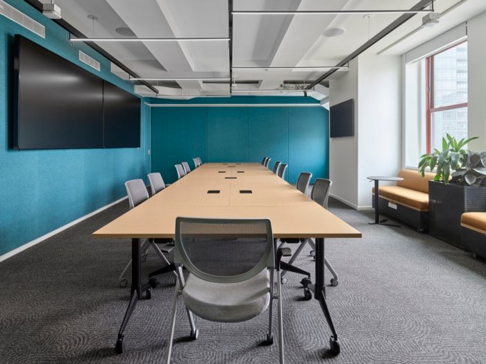 LinkedIn 办公室由 Design Republic 设计