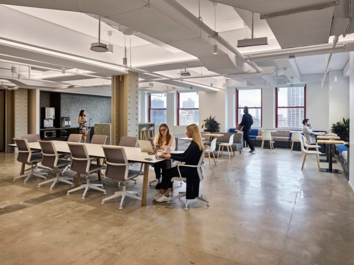 LinkedIn 办公室由 Design Republic 设计