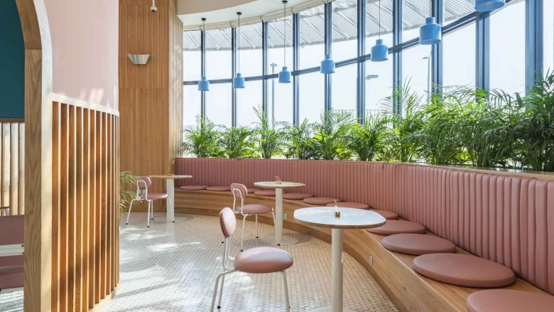 Liqui 将迈阿密海滨装饰艺术风格带到麦加的 Brew92