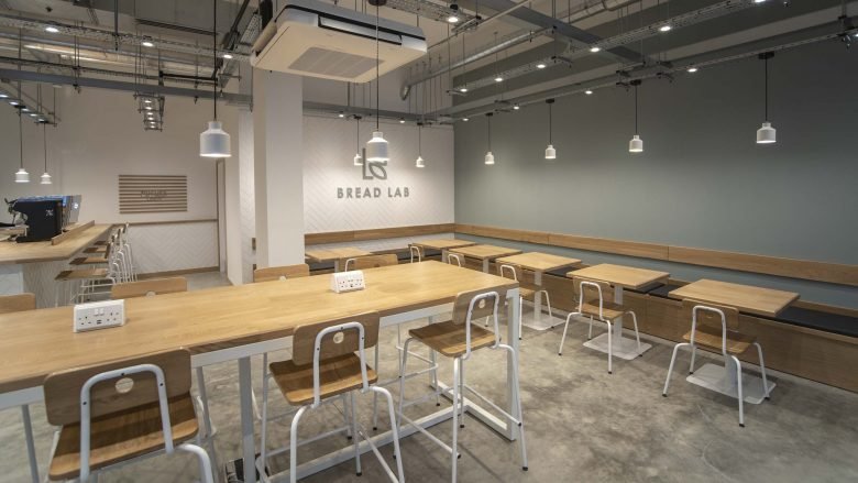 Liqui Group 的 Bread Lab Bakery