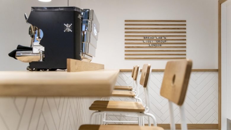 Liqui Group 的 Bread Lab Bakery