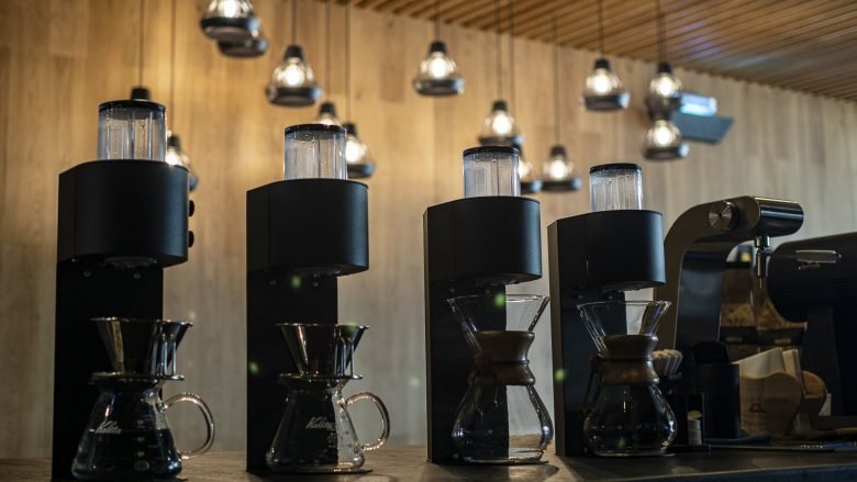 Liqui Group 为 Brew92 打造“回归基础”咖啡店