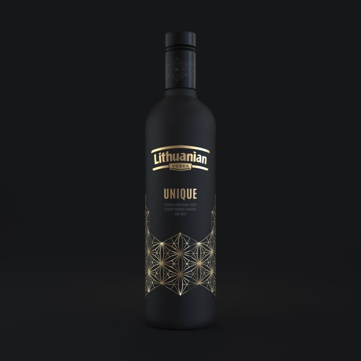立陶宛伏特加 Edvardas Kavarskas 设计的独特包装