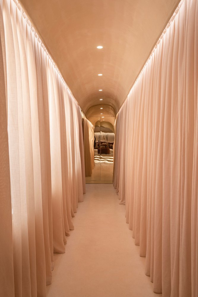 Masquespacio 设计的 Living Bakkali 餐厅