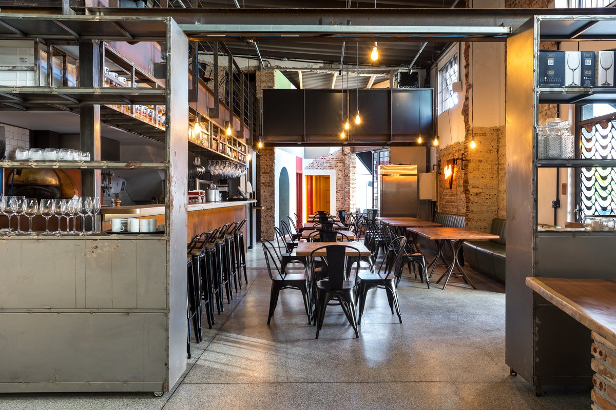 Loja Coletiza 由 Solo Arquitetos 设计