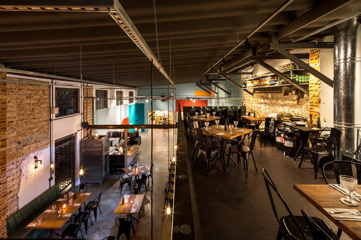 Loja Coletiza 由 Solo Arquitetos 设计