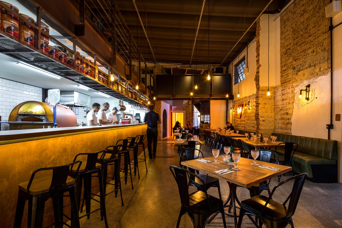 Loja Coletiza 由 Solo Arquitetos 设计