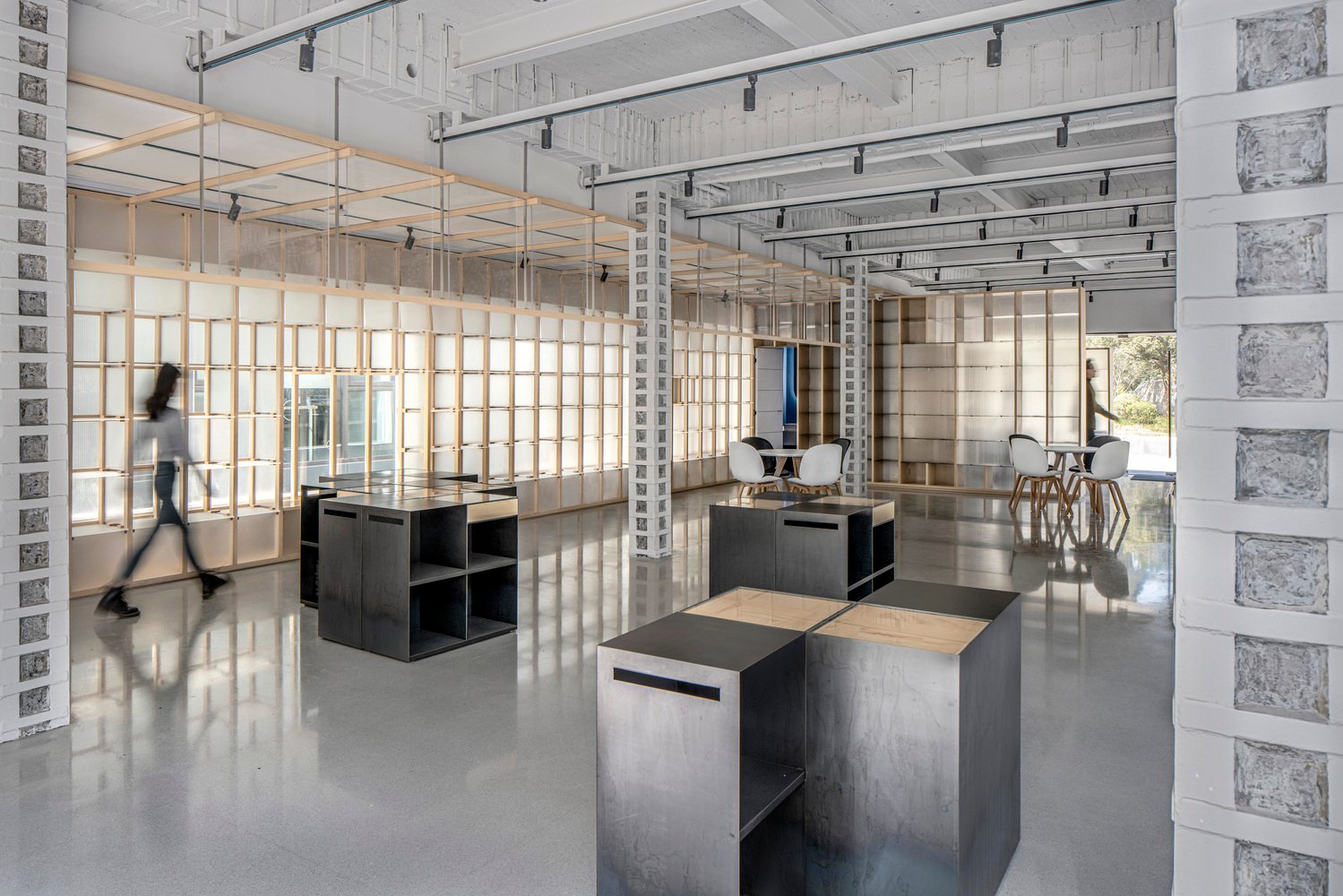 龙尚书店 by A.C.R.E. 工作室