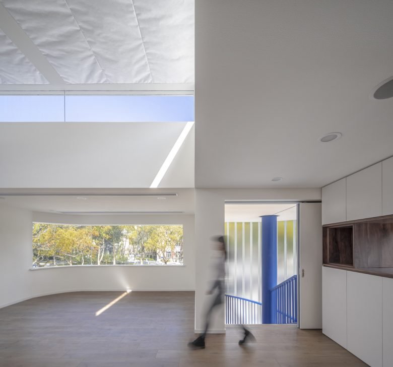 龙尚书店 by A.C.R.E. 工作室