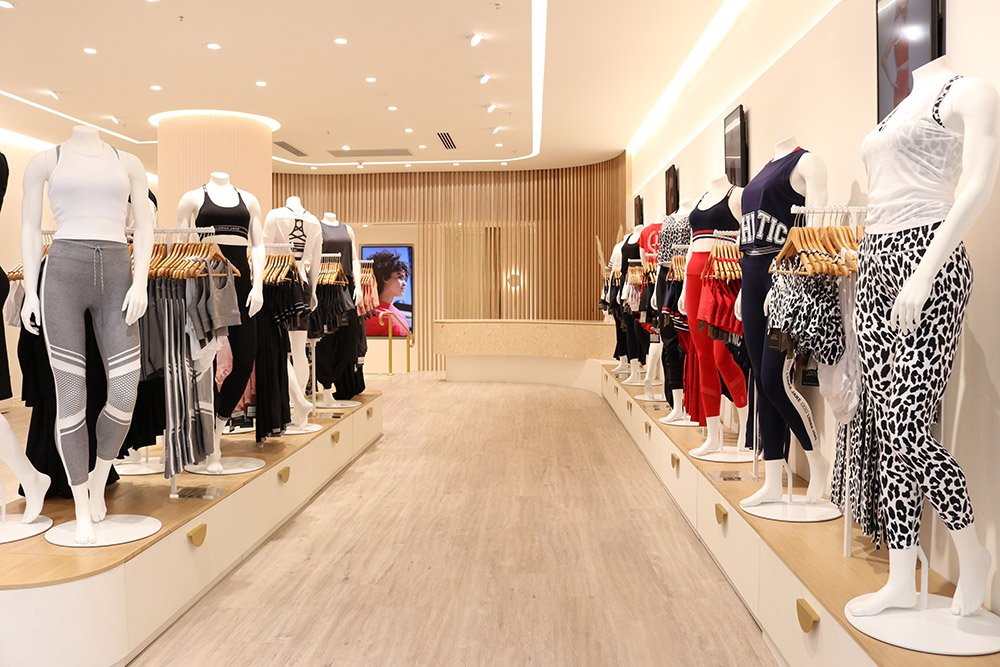 洛娜·简 (Lorna Jane) 商店概念 洛娜·简 (Lorna Jane) 商店概念