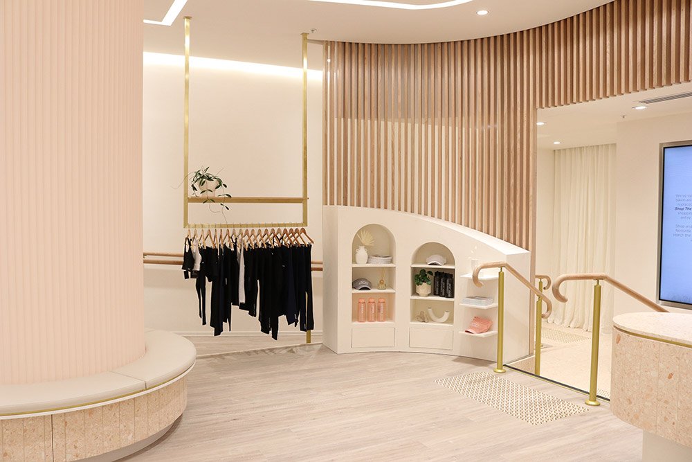 洛娜·简 (Lorna Jane) 商店概念 洛娜·简 (Lorna Jane) 商店概念