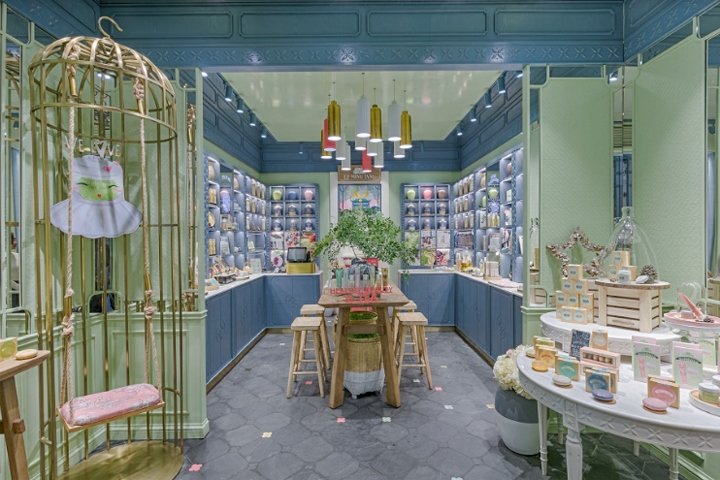 Design Overlay 设计的鹿鸣堂精品店，中国上海