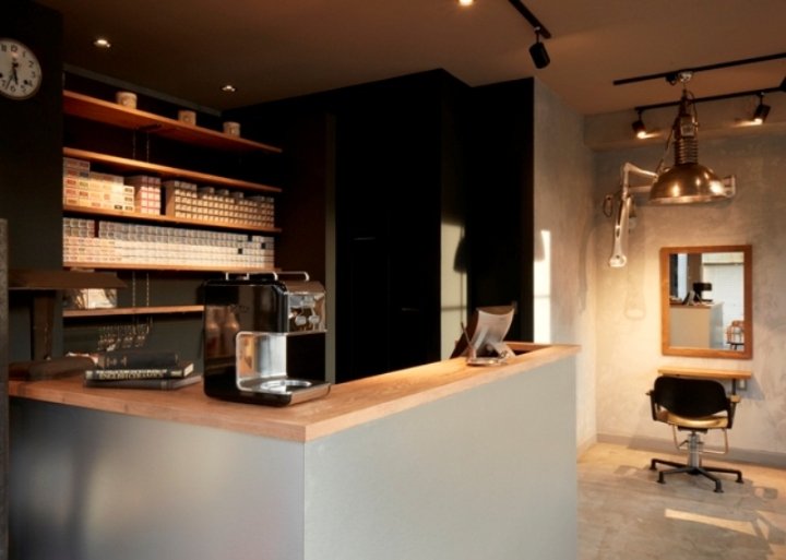 由 Bonfield Interiors 设计的 Luck Out 美发沙龙,日本东京 由 Bonfield Interiors 设计的 Luck Out 美发沙龙,日本东京