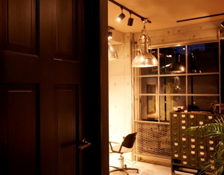 由 Bonfield Interiors 设计的 Luck Out 美发沙龙,日本东京 由 Bonfield Interiors 设计的 Luck Out 美发沙龙,日本东京