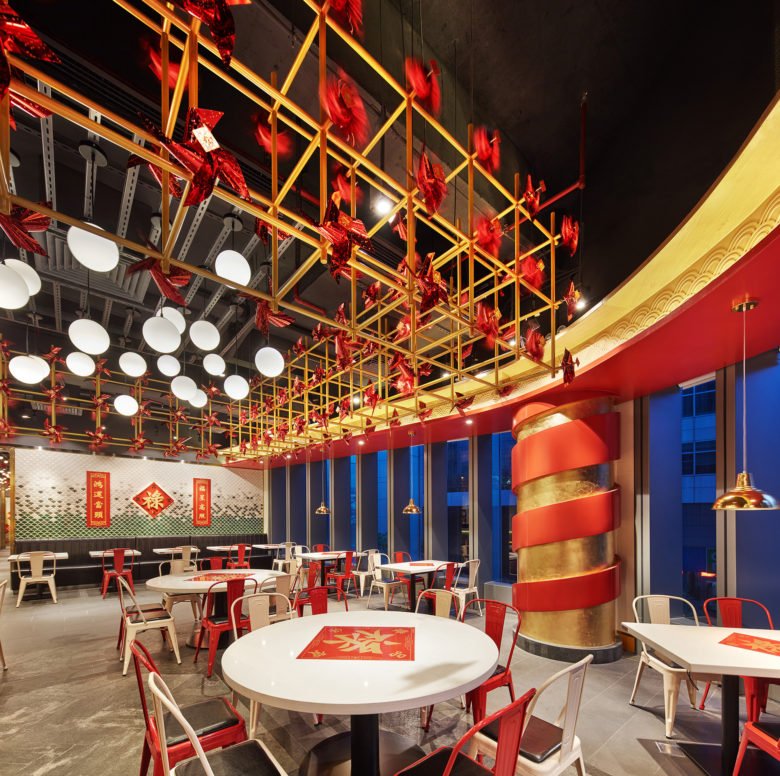 LUK SHOW 现代当地美食 LUK SHOW 现代当地美食