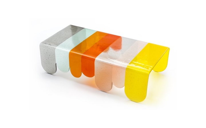 Lunapark 咖啡桌由 Alessandro Zambelli 为 Secondome 设计