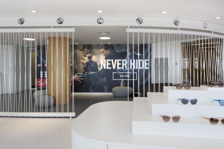 Luxottica Group 办公室按空间划分,以色列特拉维夫 Luxottica Group 办公室按空间划分,以色列特拉维夫
