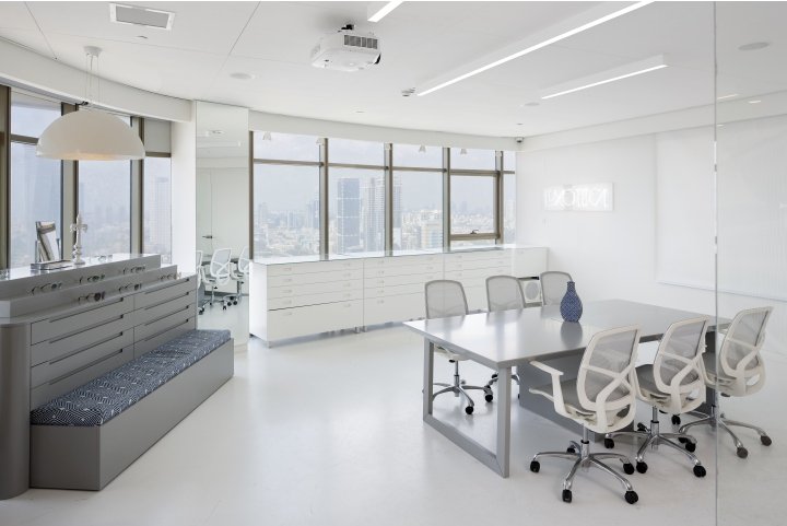 Luxottica Group 办公室按空间划分,以色列特拉维夫 Luxottica Group 办公室按空间划分,以色列特拉维夫