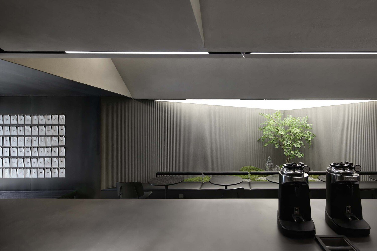 Atelier RAW 宝山 M Stand 咖啡