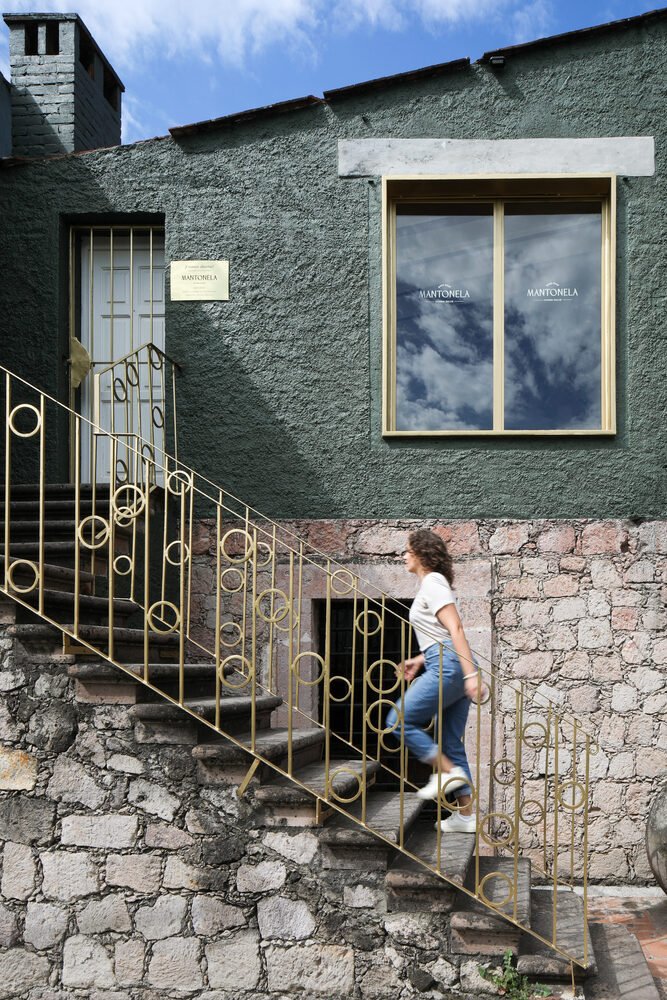 MANTONELA by Daniela Bucio Sistos // Taller de Arquitectura y Diseño