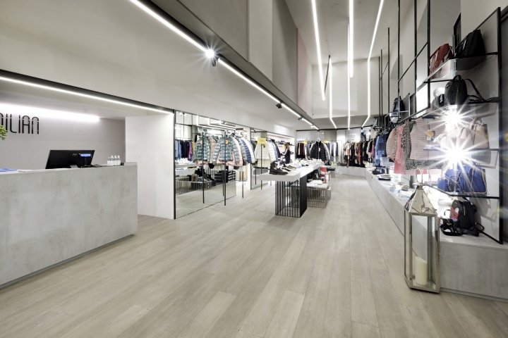 Maximilian Basic 商店，由 Bartolini/Lanzi Architects 设计，梅拉诺 – 意大利