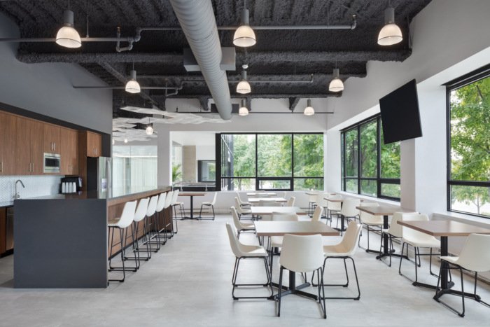 Studio Eagle 的 MC² 办公室 Studio Eagle 的 MC² 办公室