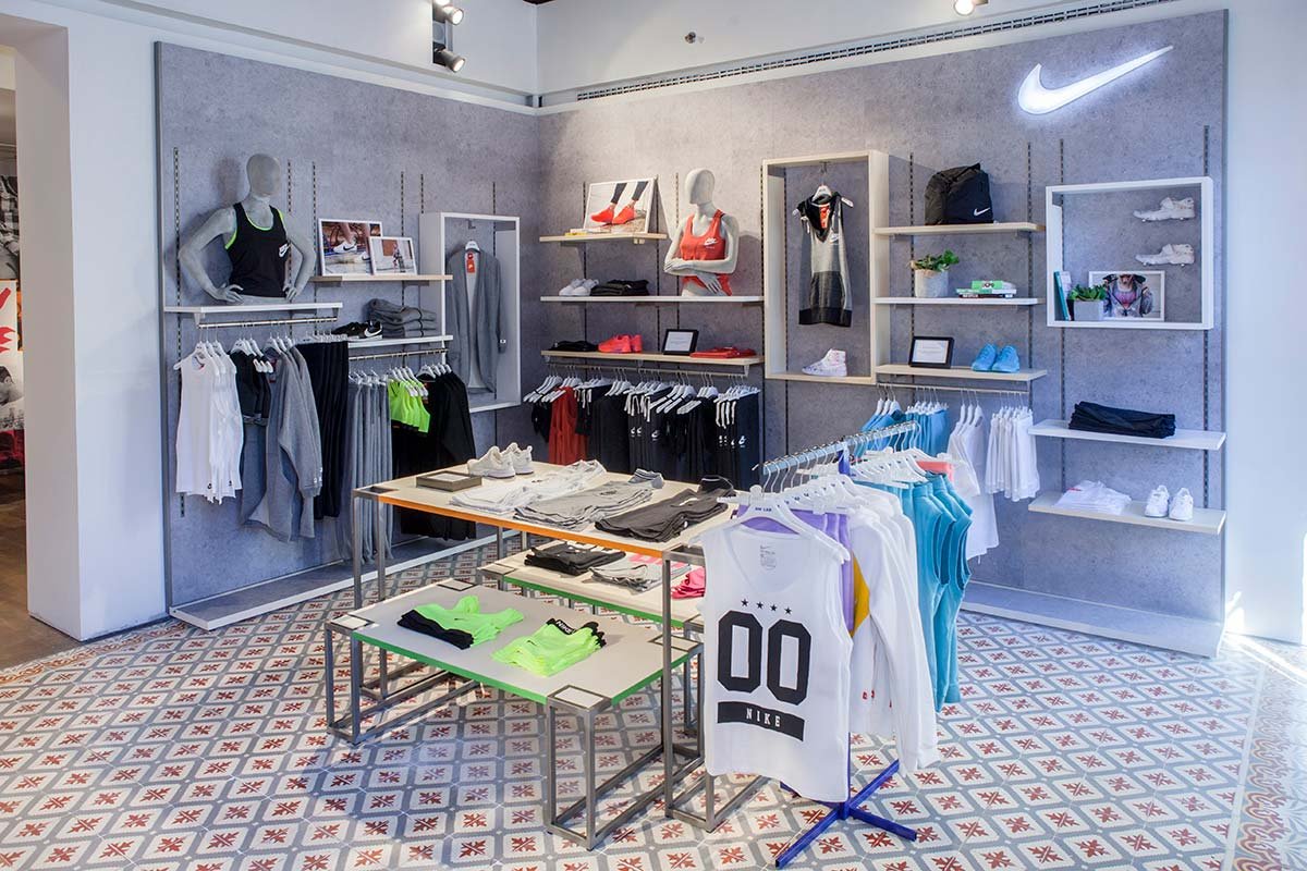 耐克女装 AWLAB | 巴塞罗那