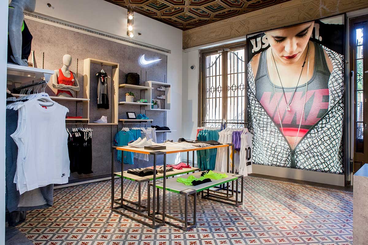 耐克女装 AWLAB | 巴塞罗那