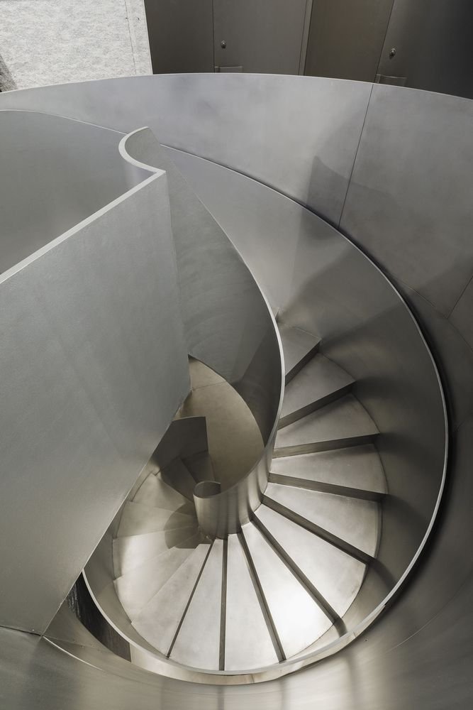 塞维利亚 MKR 商店，Guillermo Vázquez Consuegra 设计