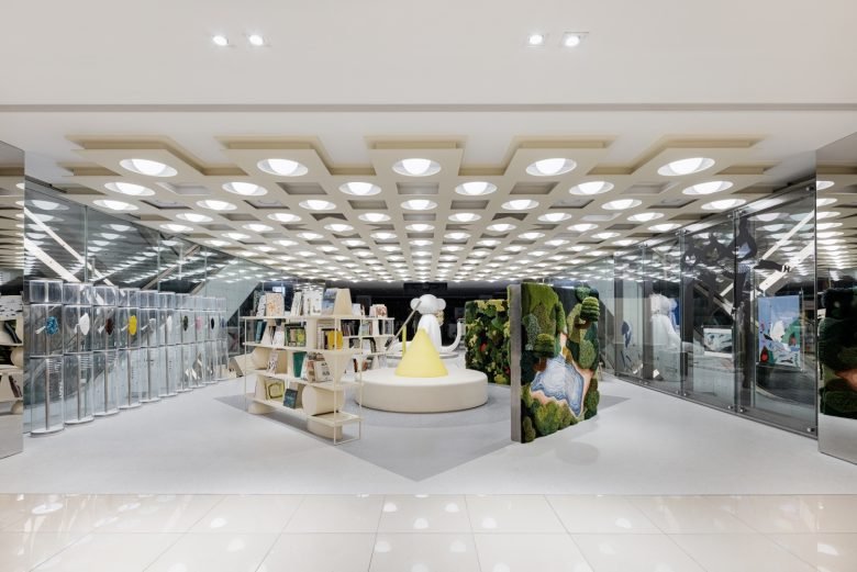 MOKA+ 商店由 Minwoo 设计工作室 *