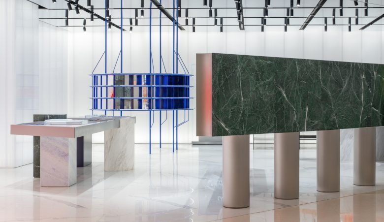 Atelier TAO+C 设计的 MOMIC 手表组装店