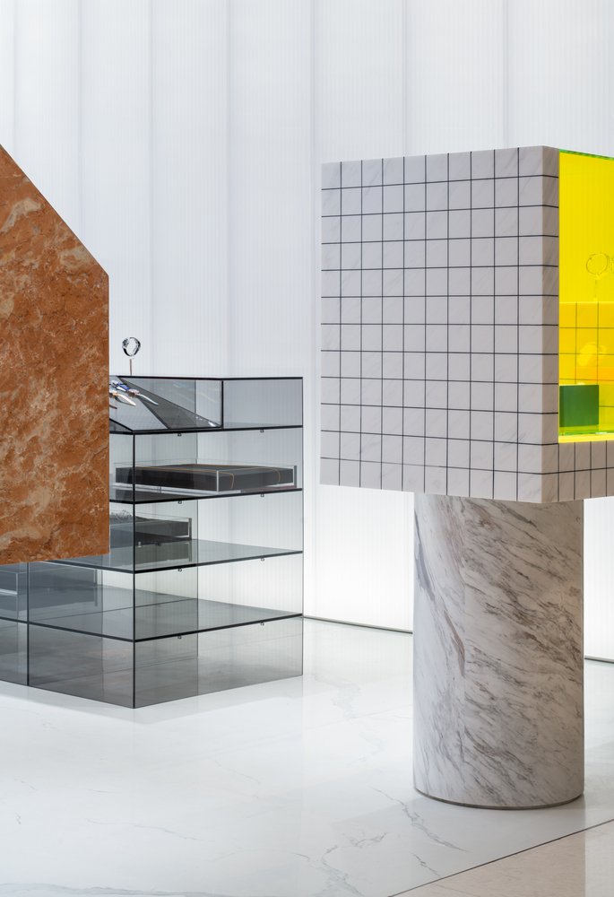 Atelier TAO+C 设计的 MOMIC 手表组装店