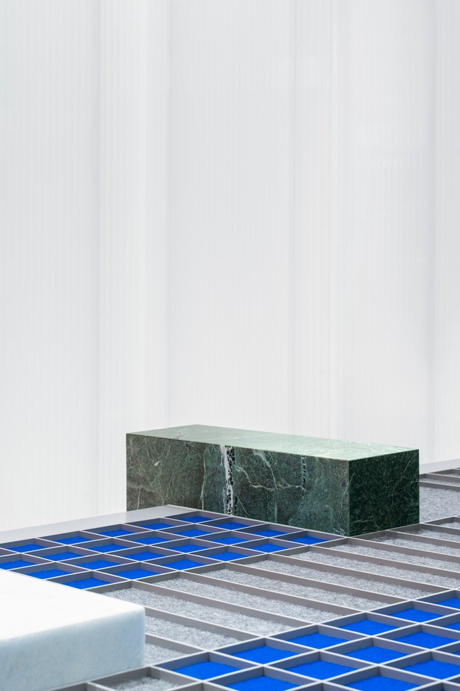 Atelier TAO+C 设计的 MOMIC 手表组装店