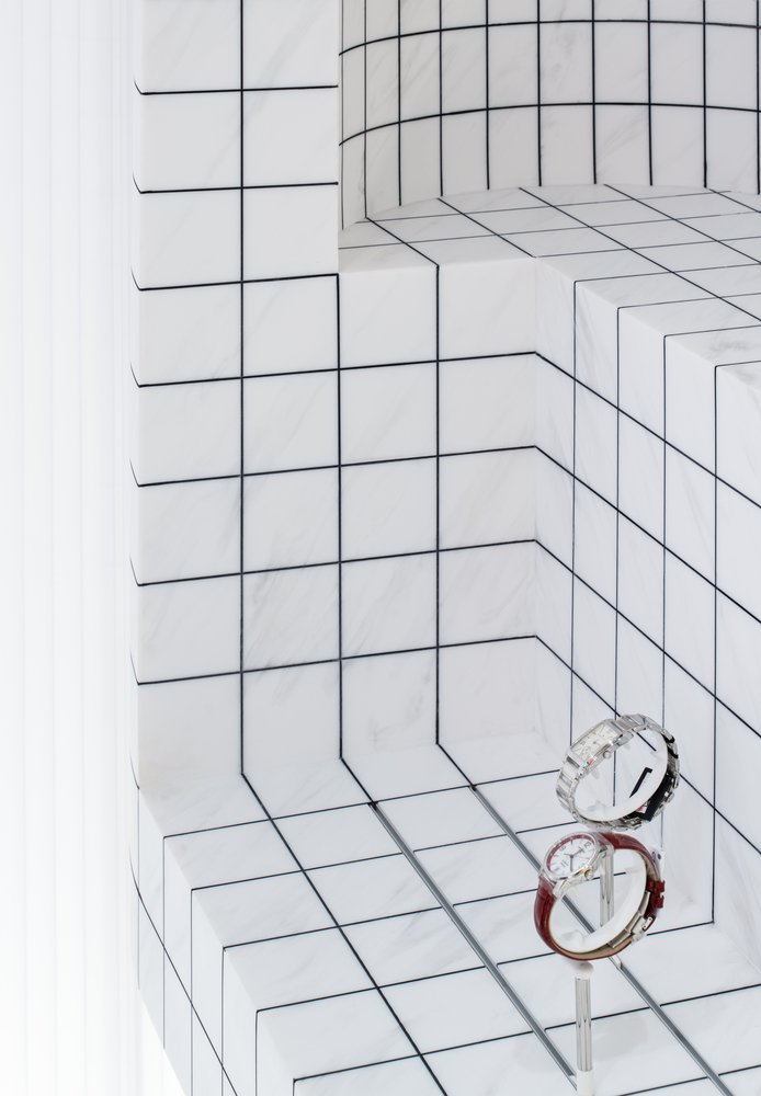Atelier TAO+C 设计的 MOMIC 手表组装店
