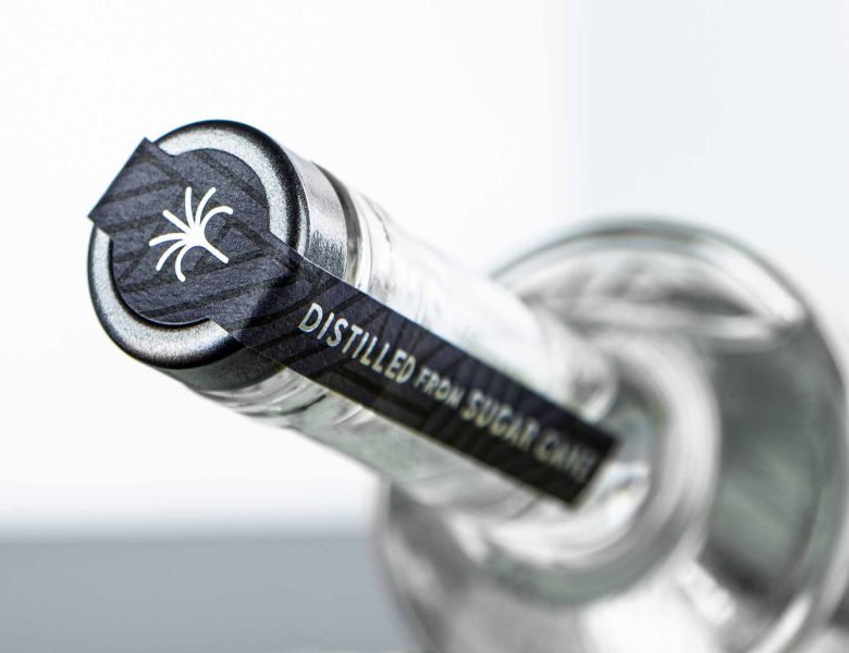 生物理论的 MON-YÉ 伏特加