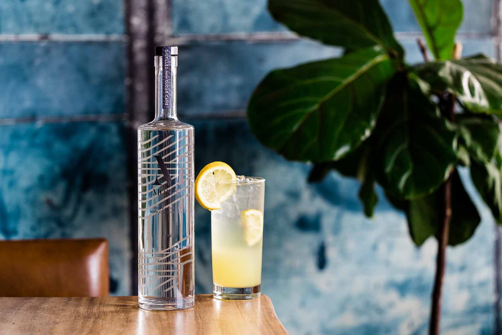 生物理论的 MON-YÉ 伏特加